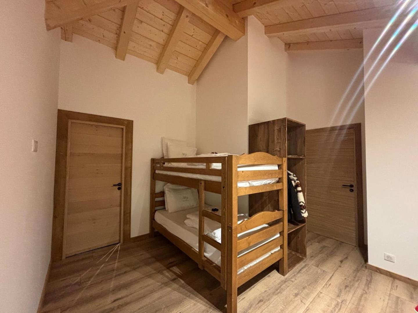 Chalets, Les Crozats モントリオン エクステリア 写真
